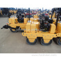 China Supply Diesel Engine Double Drum Roller Compactor Vibratory Hand Roller Compactors (FYL-S600C)